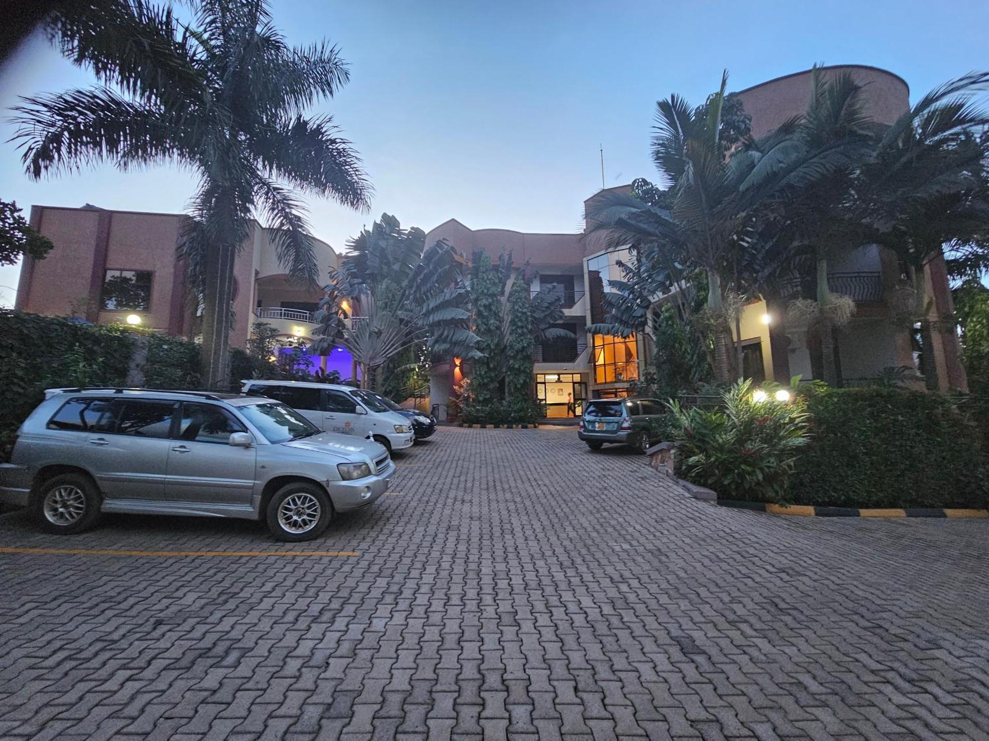 Excelsis Garden Hotels - Kampala Exterior photo